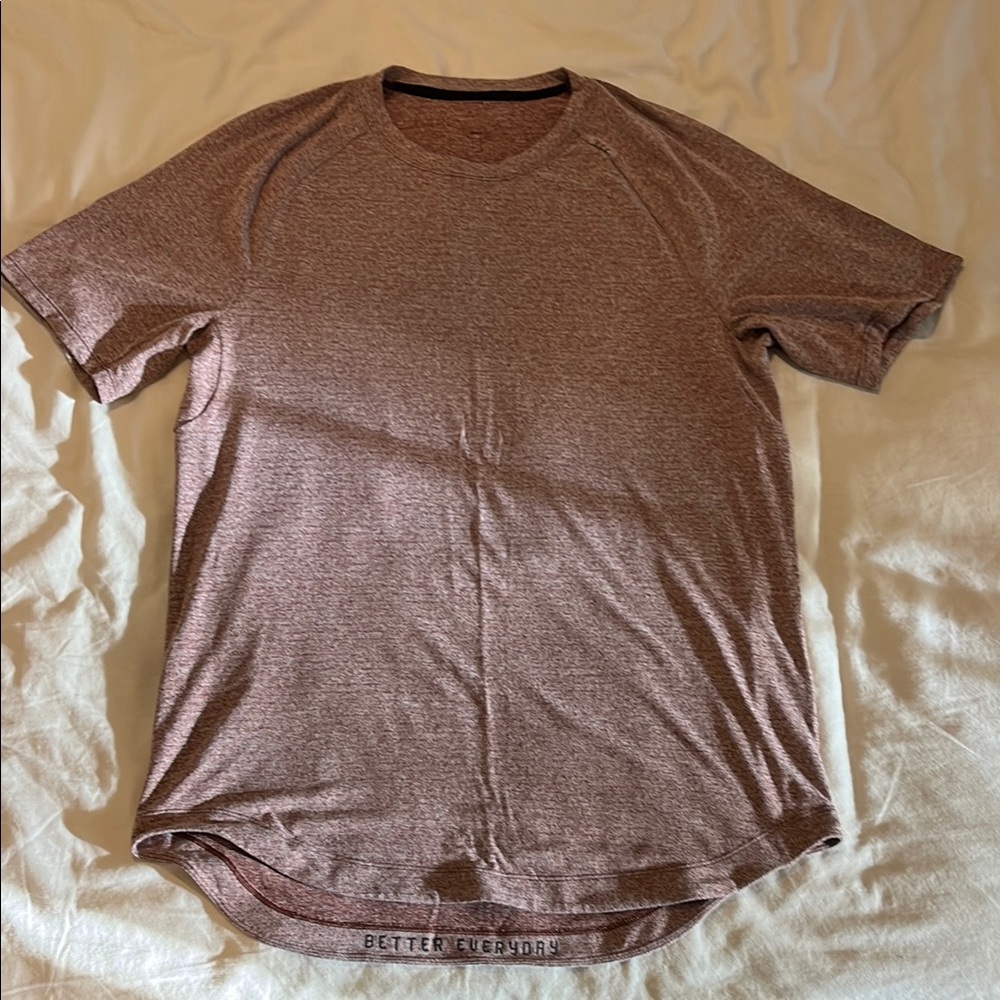 Lululemon Athletica red Short Sleeve Tees